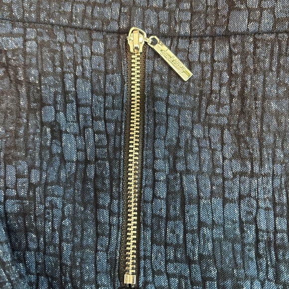 Josef Ribkoff Crop Pant With Zip Accents, 2 Back Pockets, Stretch Waist, Sz4 - Picture 3 of 8